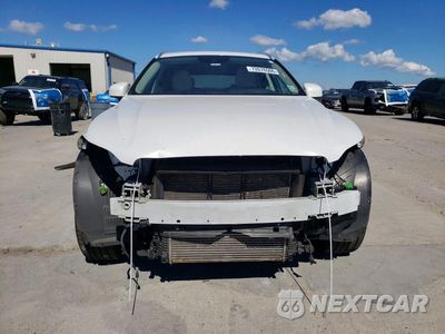 Piąte zdjęcie samochodu w środku: 2021 VOLVO XC60 T5 MOMENTUM VIN:YV4102DK3M1864033 - miniatura