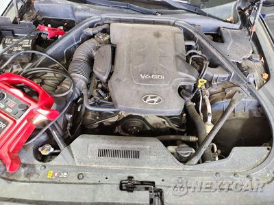 Zdjęcie 11 z 12 samochodu: 2015 HYUNDAI GENESIS 3.8L VIN:KMHGN4JE3FU052799 - miniatura