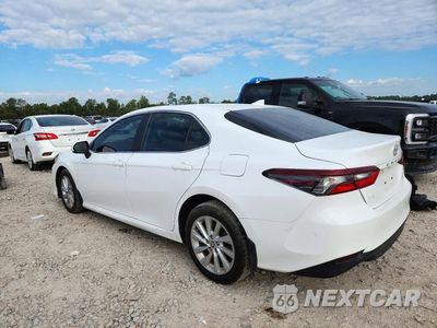 Drugie zdjęcie samochodu z przodu: 2021 TOYOTA CAMRY LE VIN:4T1C11AK1MU544470 - miniatura