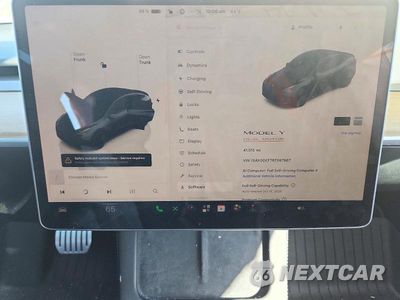 Zdjęcie 9 z 12 samochodu: 2024 TESLA MODEL Y VIN:7SAYGDEF7RF087867 - miniatura
