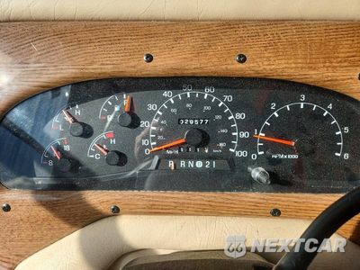 Zdjęcie 8 z 10 samochodu: 2002 FORD F550 SUPER DUTY STRIPPED CHASSIS VIN:1FCNF53S420A08541 - miniatura
