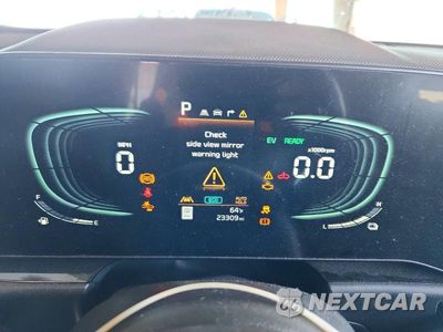 Zdjęcie 9 z 13 samochodu: 2023 KIA NIRO SX TOURING VIN:KNDCR3LF9P5086815 - miniatura