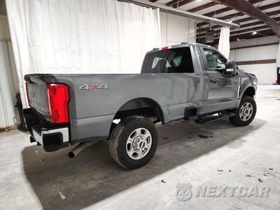 Trzecie zdjęcie samochodu z tyłu: 2026 FORD F350 SUPER DUTY VIN:1FTRF3BN2TED96925 - miniatura