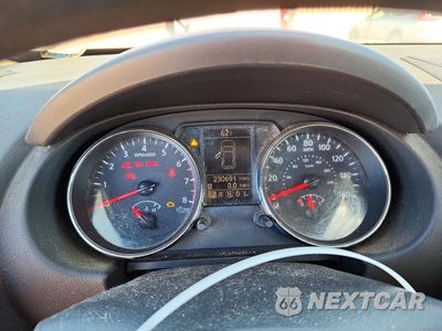 Zdjęcie 9 z 12 samochodu: 2015 NISSAN ROGUE SELECT S VIN:JN8AS5MT0FW653857 - miniatura
