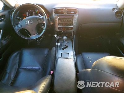 Zdjęcie 8 z 12 samochodu: 2008 LEXUS IS 250 VIN:JTHCK262X85025965 - miniatura