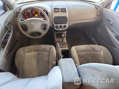 Zdjęcie 8 z 13 samochodu: 2003 NISSAN ALTIMA 2.5 VIN:1N4AL11D33C194003 - miniatura