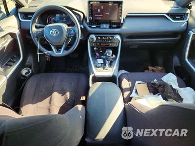 Zdjęcie 8 z 13 samochodu: 2022 TOYOTA RAV4 XSE VIN:2T3E6RFV6NW033969 - miniatura