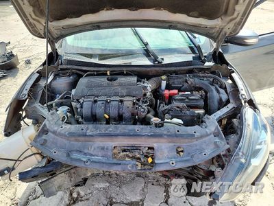 Zdjęcie 11 z 13 samochodu: 2016 NISSAN SENTRA SR VIN:3N1AB7AP5GY338628 - miniatura