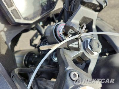 Zdjęcie 8 z 9 samochodu: 2026 KAWASAKI EX500 VIN:ML5EXGG17TDA87818 - miniatura