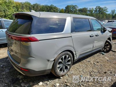Trzecie zdjęcie samochodu z tyłu: 2024 KIA CARNIVAL EX VIN:KNDNC5H35R6425054 - miniatura