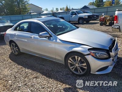 Czwarte zdjęcie samochodu z boku: 2016 MERCEDES-BENZ C 300 4MATIC VIN:55SWF4KBXGU158970 - miniatura