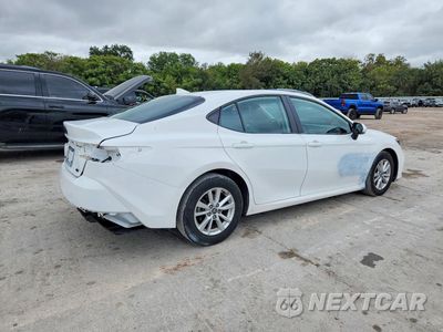 Trzecie zdjęcie samochodu z tyłu: 2025 TOYOTA CAMRY LE VIN:4T1DAACKXSU094669 - miniatura