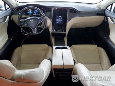 Zdjęcie 8 z 12 samochodu: 2018 TESLA MODEL S VIN:5YJSA1E28JF282820 - miniatura