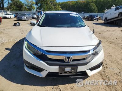Piąte zdjęcie samochodu w środku: 2017 HONDA CIVIC TOURING VIN:19XFC1F9XHE011555 - miniatura
