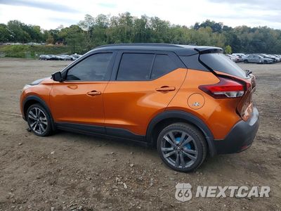 Drugie zdjęcie samochodu z przodu: 2018 NISSAN KICKS SV VIN:3N1CP5CU2JL508465 - miniatura