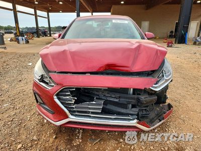 Piąte zdjęcie samochodu w środku: 2019 HYUNDAI SONATA SE VIN:5NPE24AFXKH729588 - miniatura