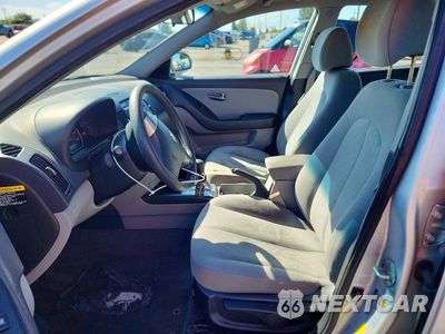 Zdjęcie 7 z 12 samochodu: 2010 HYUNDAI ELANTRA GLS VIN:KMHDU4AD6AU972304 - miniatura