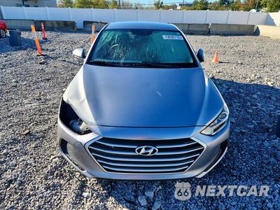 Piąte zdjęcie samochodu w środku: 2017 HYUNDAI ELANTRA SE VIN:5NPD84LF1HH010004 - miniatura