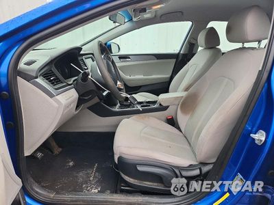 Zdjęcie 7 z 12 samochodu: 2018 HYUNDAI SONATA SE VIN:5NPE24AF4JH692911 - miniatura