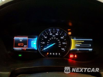 Zdjęcie 9 z 13 samochodu: 2019 FORD EXPLORER XLT VIN:1FM5K8D82KGA92295 - miniatura