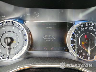 Zdjęcie 9 z 12 samochodu: 2015 CHRYSLER 200 C VIN:1C3CCCCG4FN509667 - miniatura