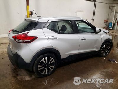 Trzecie zdjęcie samochodu z tyłu: 2018 NISSAN KICKS SV VIN:3N1CP5CU0JL531355 - miniatura