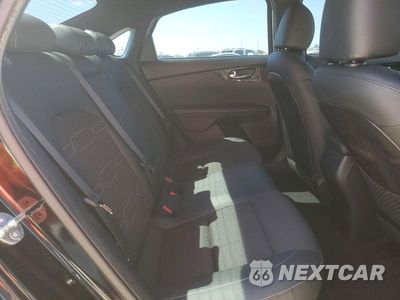 Zdjęcie 10 z 12 samochodu: 2023 KIA FORTE GT LINE VIN:3KPF54AD8PE626126 - miniatura
