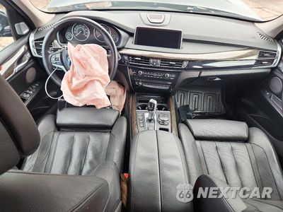 Zdjęcie 8 z 14 samochodu: 2016 BMW X5 XDRIVE50I VIN:5UXKR6C57G0J81440 - miniatura