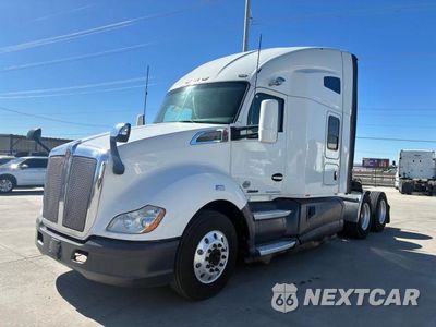 Drugie zdjęcie samochodu z przodu: 2016 KENWORTH CONSTRUCTION T680 VIN:1XKYD49X2GJ491954 - miniatura