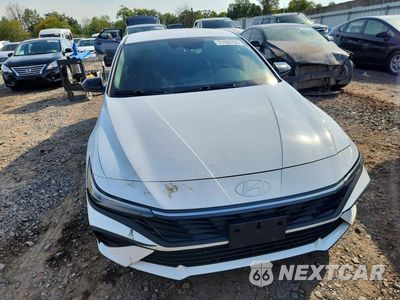 Piąte zdjęcie samochodu w środku: 2025 HYUNDAI ELANTRA SEL SPORT VIN:KMHLM4DG4SU926246 - miniatura