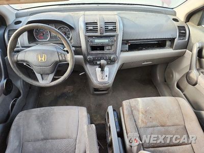 Zdjęcie 8 z 13 samochodu: 2008 HONDA CR-V LX VIN:3CZRE38338G708737 - miniatura