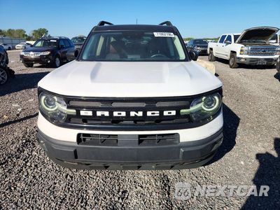 Piąte zdjęcie samochodu w środku: 2021 FORD BRONCO SPORT OUTER BANKS VIN:3FMCR9C65MRA04800 - miniatura