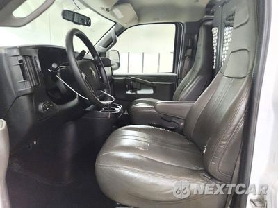 Zdjęcie 7 z 14 samochodu: 2016 CHEVROLET EXPRESS G2500 VIN:1GCWGAFF0G1331981 - miniatura