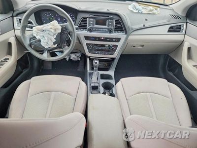 Zdjęcie 8 z 12 samochodu: 2015 HYUNDAI SONATA SE VIN:5NPE24AF7FH188926 - miniatura