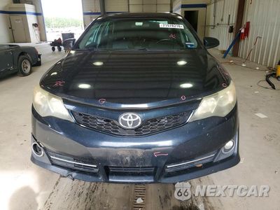 Piąte zdjęcie samochodu w środku: 2014 TOYOTA CAMRY SE VIN:4T1BF1FK1EU460589 - miniatura