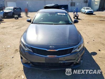 Piąte zdjęcie samochodu w środku: 2020 KIA OPTIMA S VIN:5XXGT4L36LG413403 - miniatura