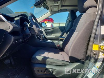 Zdjęcie 7 z 14 samochodu: 2021 TOYOTA RAV4 XLE VIN:2T3P1RFV9MW152816 - miniatura