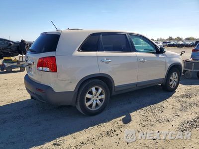 Trzecie zdjęcie samochodu z tyłu: 2011 KIA SORENTO LX VIN:5XYKT3A14BG041432 - miniatura