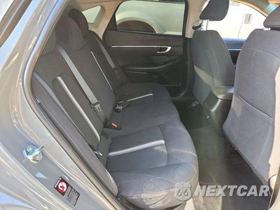 Zdjęcie 10 z 12 samochodu: 2022 HYUNDAI SONATA SE VIN:KMHL24JA3NA223359 - miniatura