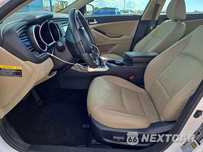 Zdjęcie 7 z 12 samochodu: 2015 KIA OPTIMA EX VIN:5XXGN4A70FG432517 - miniatura