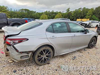 Trzecie zdjęcie samochodu z tyłu: 2021 TOYOTA CAMRY SE VIN:4T1G11AK5MU611735 - miniatura