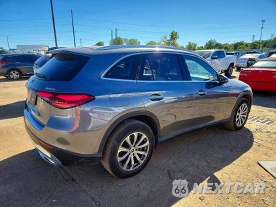 Trzecie zdjęcie samochodu z tyłu: 2023 MERCEDES-BENZ GLC 300 4MATIC VIN:W1NKM4HB1PU021722 - miniatura