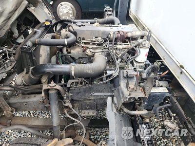 Zdjęcie 12 z 13 samochodu: 2004 ISUZU NPR BOX TRUCK VIN:JALC4B14247004030 - miniatura