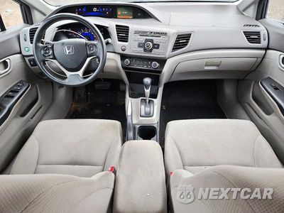 Zdjęcie 8 z 12 samochodu: 2012 HONDA CIVIC LX VIN:19XFB2F58CE098824 - miniatura