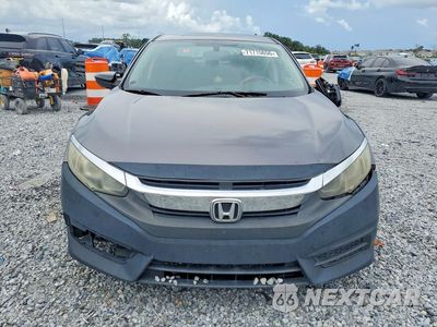 Piąte zdjęcie samochodu w środku: 2018 HONDA CIVIC LX VIN:19XFC2F53JE013141 - miniatura