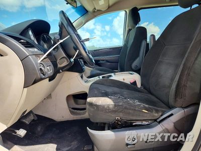 Zdjęcie 7 z 13 samochodu: 2015 DODGE GRAND CARAVAN SXT VIN:2C4RDGCG3FR591811 - miniatura