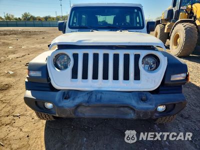 Piąte zdjęcie samochodu w środku: 2018 JEEP WRANGLER UNLIMITED SPORT VIN:1C4HJXDGXJW292786 - miniatura