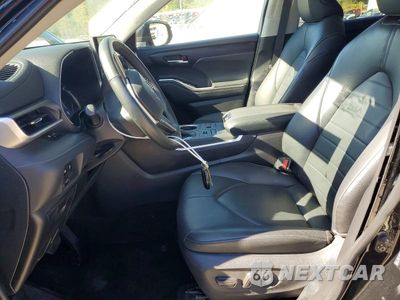 Zdjęcie 7 z 13 samochodu: 2023 TOYOTA HIGHLANDER XLE VIN:5TDKDRBH8PS007936 - miniatura