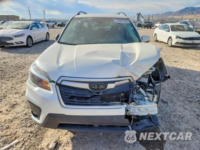 Piąte zdjęcie samochodu w środku: 2021 SUBARU FORESTER PREMIUM VIN:JF2SKAFC4MH429693 - miniatura