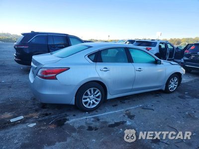 Trzecie zdjęcie samochodu z tyłu: 2015 NISSAN ALTIMA 2.5 S VIN:1N4AL3AP3FC201705 - miniatura